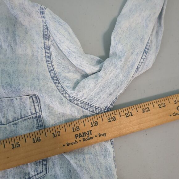 Rails Womens Button Down Shirt small Ingrid Raw Light Acid Wash Tencel L… - Picture 5 of 7